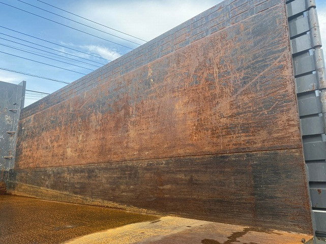 いすゞギガ深ダンプ（土砂禁ダンプ）大型（10t）[写真05]