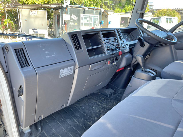 いすゞエルフアルミバン小型（2t・3t）[写真29]