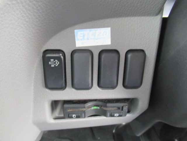 三菱ふそうキャンター冷凍車（冷蔵車）小型（2t・3t）[写真16]