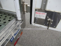 三菱ふそうキャンター冷凍車（冷蔵車）小型（2t・3t）[写真26]