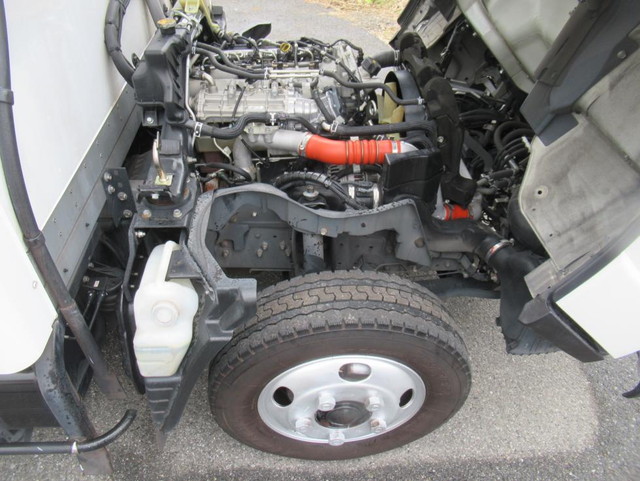 三菱ふそうキャンター冷凍車（冷蔵車）小型（2t・3t）[写真35]