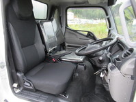 三菱ふそうキャンター冷凍車（冷蔵車）小型（2t・3t）[写真07]