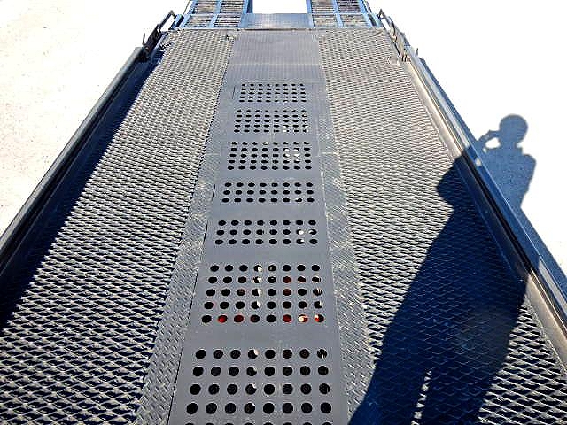 マツダタイタンセーフティローダー小型（2t・3t）[写真08]