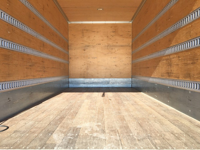 いすゞエルフアルミバン小型（2t・3t）[写真15]