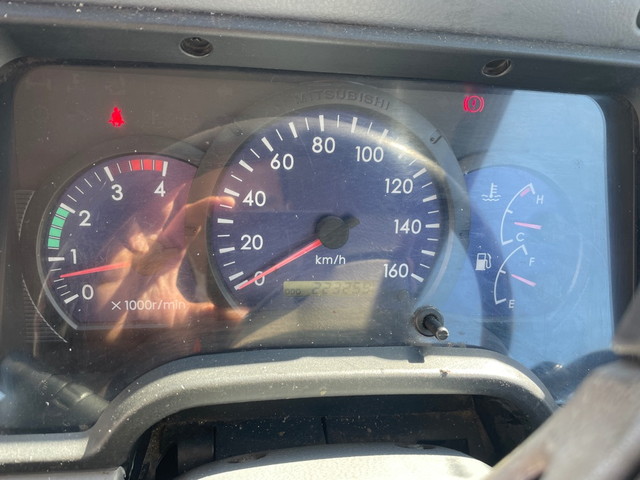 三菱ふそうキャンターユニック5段小型（2t・3t）[写真20]