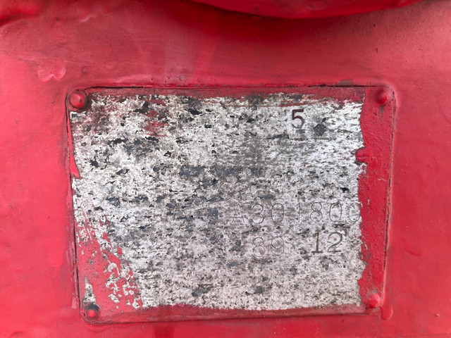 三菱ふそうキャンターユニック5段小型（2t・3t）[写真09]