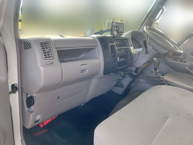 トヨタダイナパネルバン小型（2t・3t）[写真26]