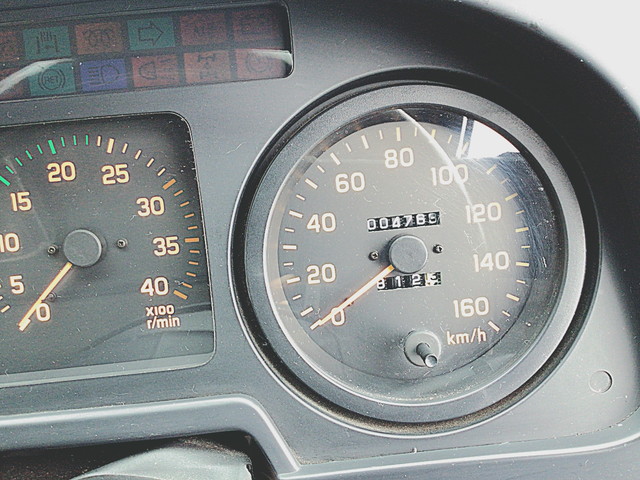 いすゞフォワード汚泥吸引車中型（4t）[写真19]