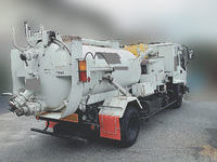 いすゞフォワード汚泥吸引車中型（4t）[写真02]