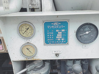 いすゞフォワード汚泥吸引車中型（4t）[写真07]