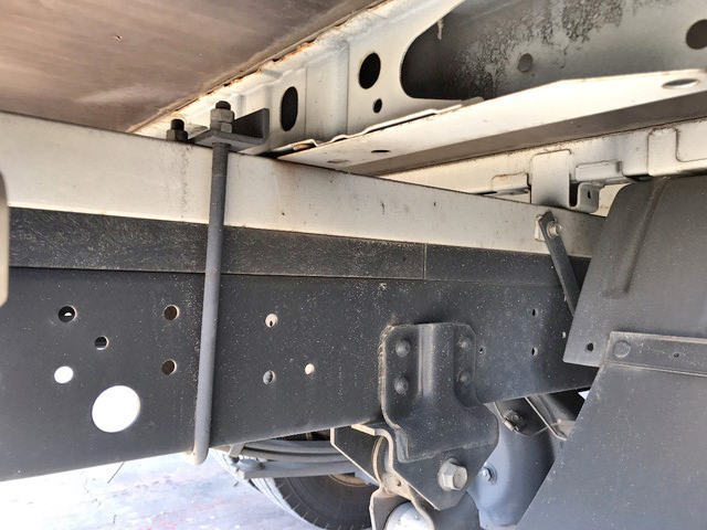 日野デュトロ平ボディ小型（2t・3t）[写真22]