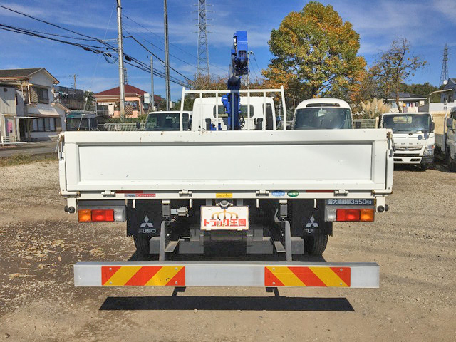 三菱ふそうキャンタークレーン4段小型（2t・3t）[写真10]