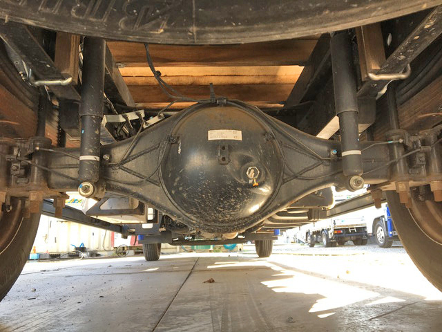 三菱ふそうキャンタークレーン4段小型（2t・3t）[写真26]