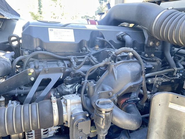 UDトラックスクオンアルミウイング大型（10t）[写真23]