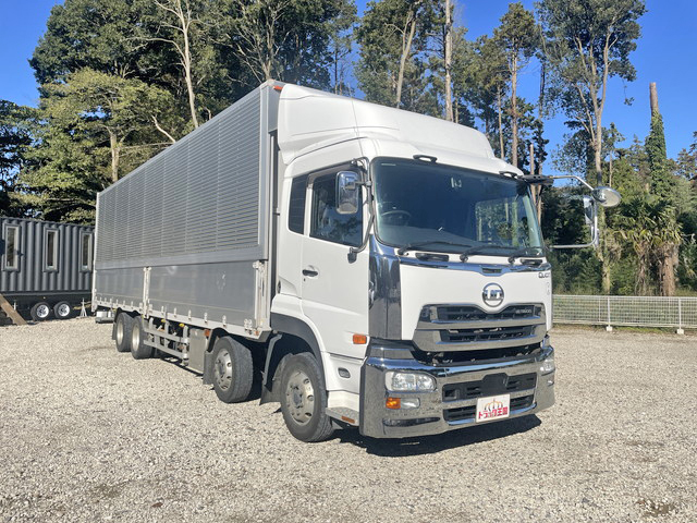 UDトラックスクオンアルミウイング大型（10t）[写真03]