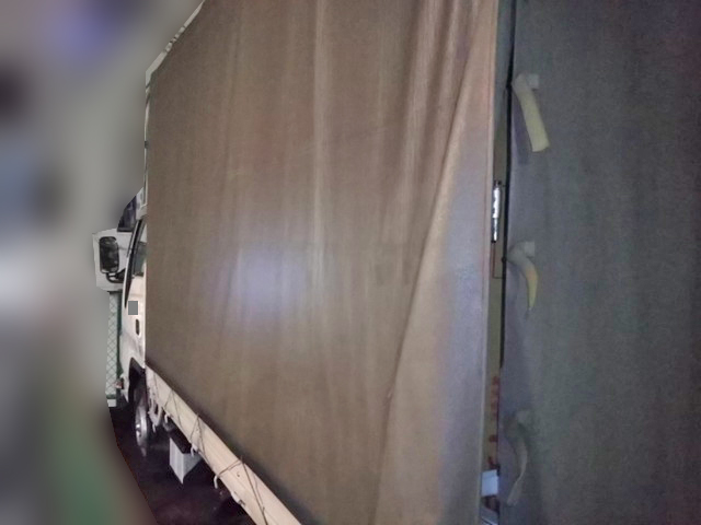 いすゞエルフ幌車小型（2t・3t）[写真02]