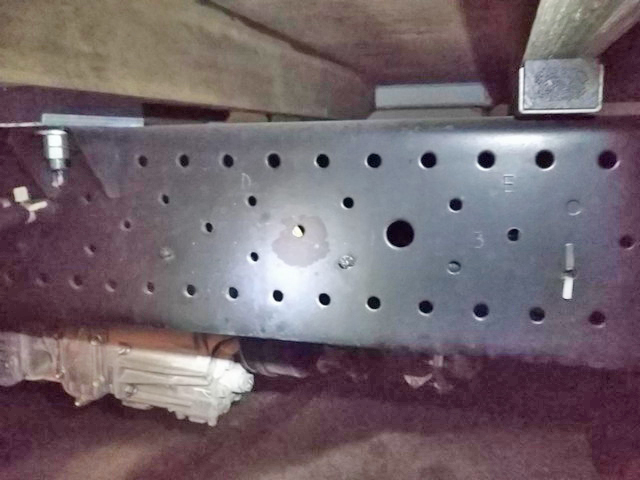 いすゞエルフ幌車小型（2t・3t）[写真21]