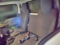 いすゞエルフ幌車小型（2t・3t）[写真28]