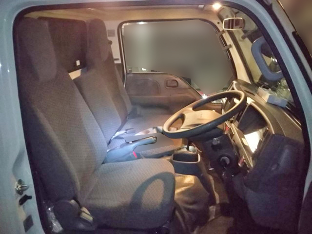 いすゞエルフ幌車小型（2t・3t）[写真29]