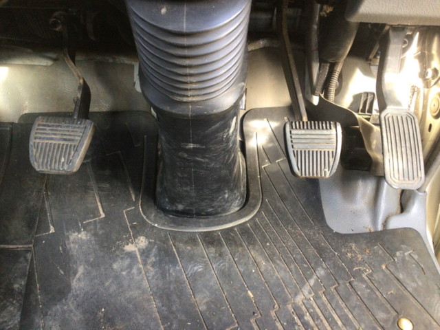 日野デュトロダンプ小型（2t・3t）[写真37]