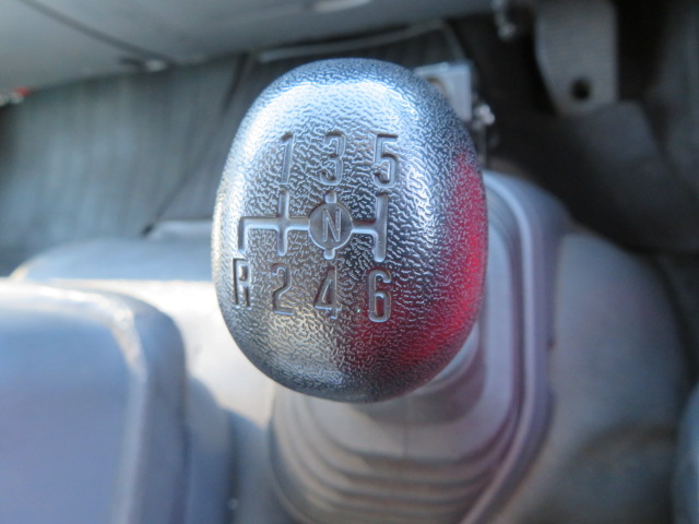 いすゞフォワード深ダンプ（土砂禁ダンプ）中型（4t）[写真15]