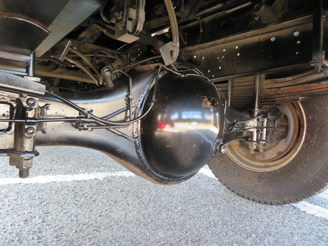 いすゞフォワード深ダンプ（土砂禁ダンプ）中型（4t）[写真37]