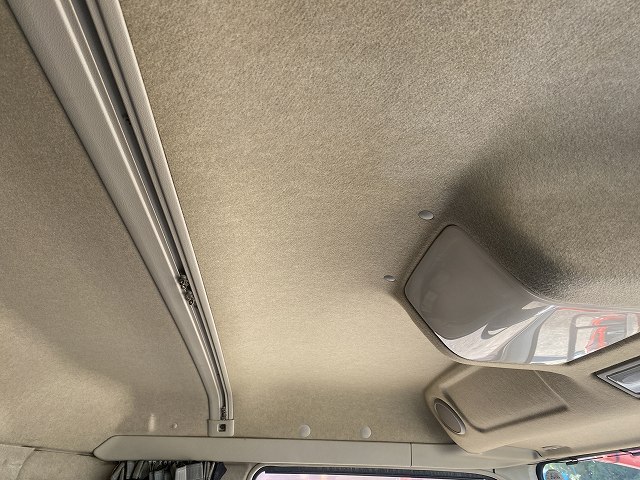 三菱ふそうスーパーグレートダンプ大型（10t）[写真32]