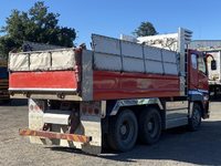 三菱ふそうスーパーグレートダンプ大型（10t）[写真04]