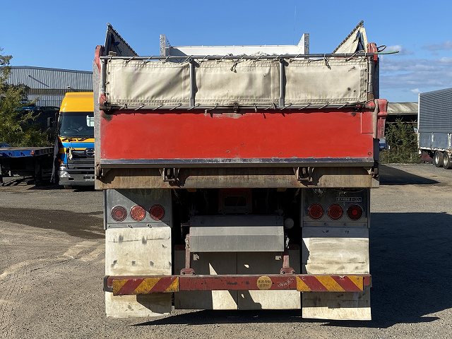 三菱ふそうスーパーグレートダンプ大型（10t）[写真05]