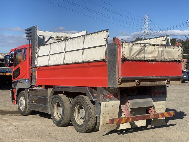 三菱ふそうスーパーグレートダンプ大型（10t）[写真06]