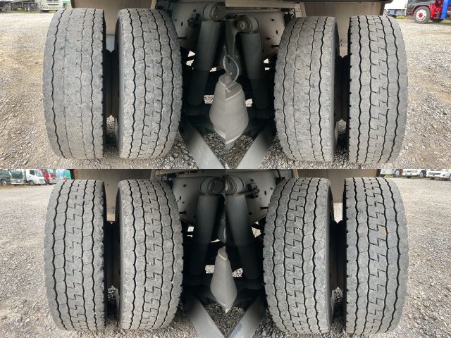 いすゞギガアルミウイング大型（10t）[写真16]