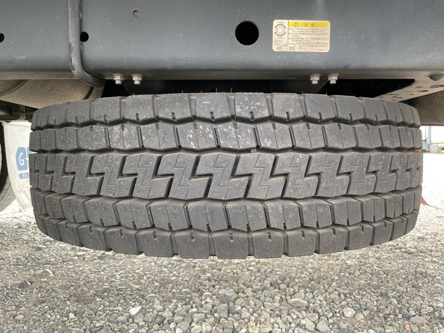 いすゞギガアルミウイング大型（10t）[写真17]