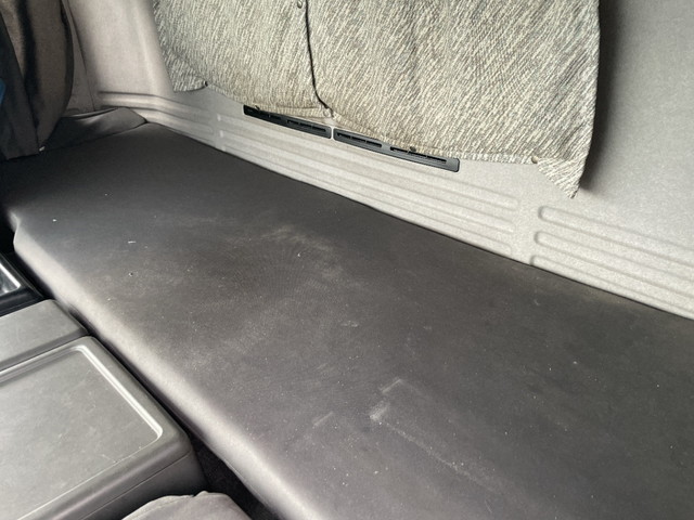 いすゞギガアルミウイング大型（10t）[写真29]