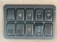 いすゞギガアルミウイング大型（10t）[写真35]