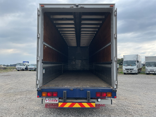 いすゞギガアルミウイング大型（10t）[写真09]