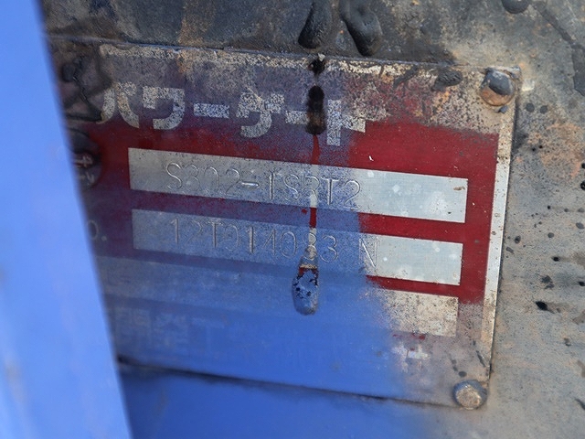 三菱ふそうキャンターダブルキャブ（Wキャブ）小型（2t・3t）[写真11]