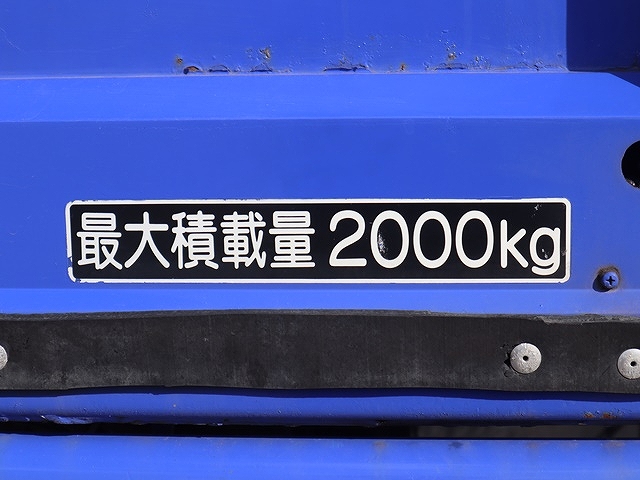 三菱ふそうキャンターダブルキャブ（Wキャブ）小型（2t・3t）[写真12]