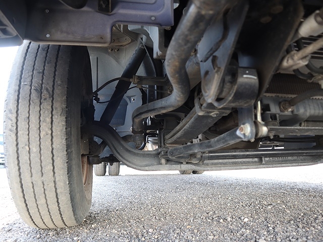 三菱ふそうキャンターダブルキャブ（Wキャブ）小型（2t・3t）[写真14]