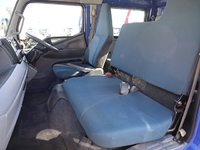 三菱ふそうキャンターダブルキャブ（Wキャブ）小型（2t・3t）[写真26]