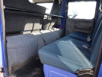 三菱ふそうキャンターダブルキャブ（Wキャブ）小型（2t・3t）[写真29]