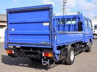 三菱ふそうキャンターダブルキャブ（Wキャブ）小型（2t・3t）[写真02]