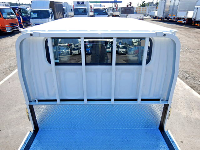 三菱ふそうキャンターダブルキャブ（Wキャブ）小型（2t・3t）[写真09]