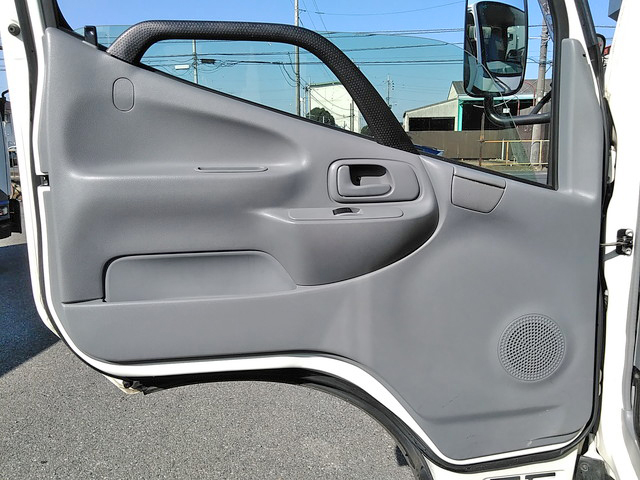 トヨタトヨエース冷凍車（冷蔵車）小型（2t・3t）[写真29]