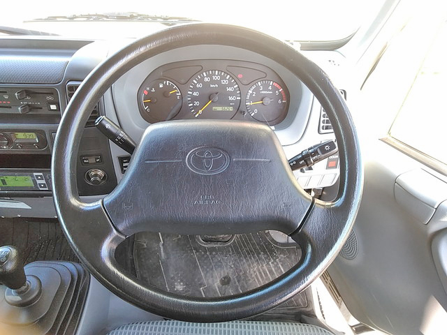 トヨタトヨエース冷凍車（冷蔵車）小型（2t・3t）[写真37]