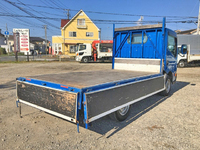 日産アトラス平ボディ小型（2t・3t）[写真11]