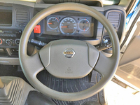 日産アトラス平ボディ小型（2t・3t）[写真32]