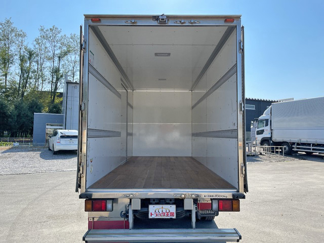 いすゞエルフアルミバン小型（2t・3t）[写真10]