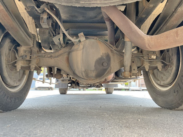 いすゞエルフアルミバン小型（2t・3t）[写真26]