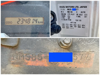 いすゞエルフアルミバン小型（2t・3t）[写真40]