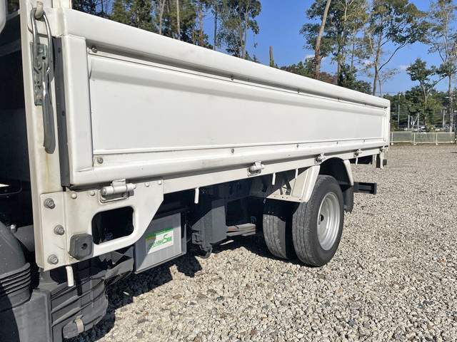 日産アトラス平ボディ小型（2t・3t）[写真17]